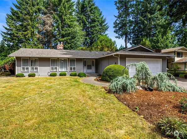 3305 SE Summer Place, Port Orchard, WA 98366