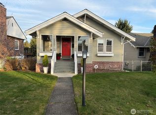 5422 41st Ave SW, Seattle, WA 98136