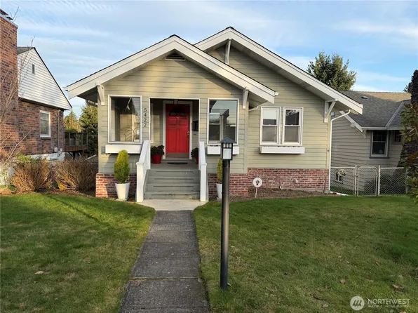 5422 41st Avenue SW, Seattle, WA 98136