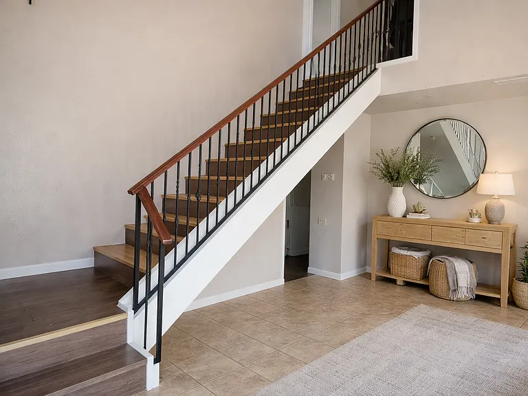 277 Olivina Ave — Photo 8
