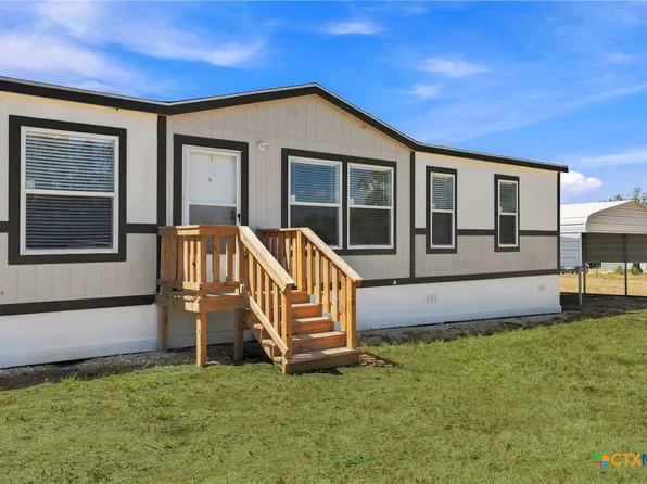 (undisclosed Address), Waelder, TX 78959