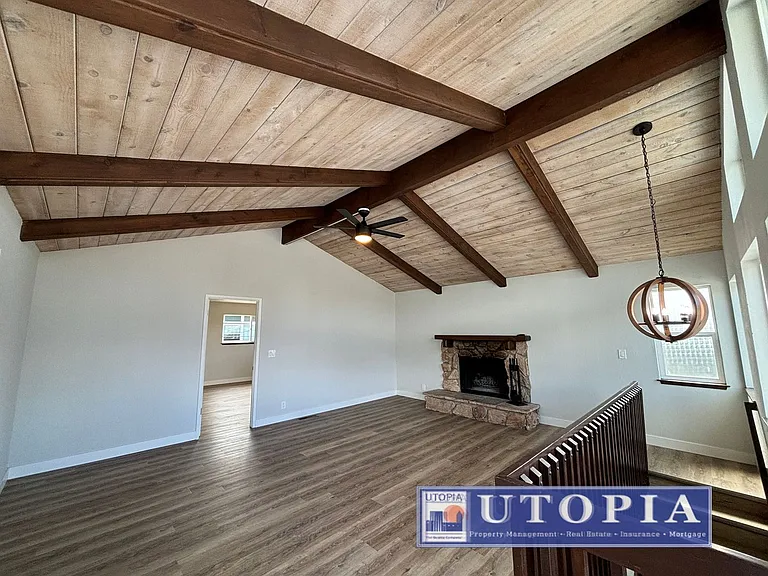 212 Treasure Island Dr — Photo 18