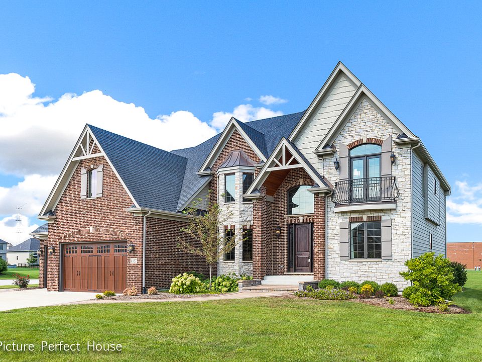 1st image of 4327 Winterberry Ave
