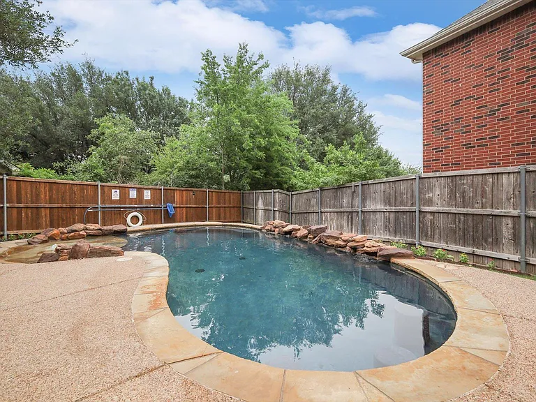 416 Rembert Ct — Photo 53