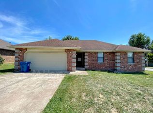 402 N Becky Cir, Nixa, MO 65714