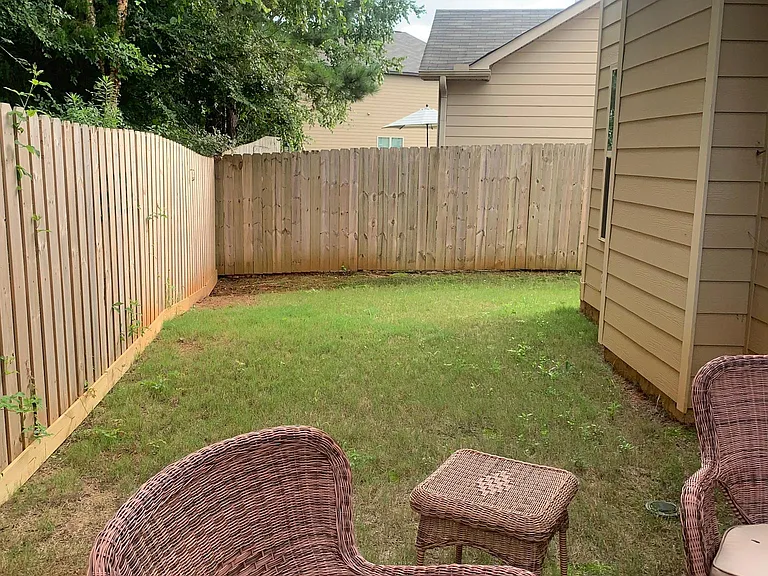 517 Kirkland Dr — Photo 12