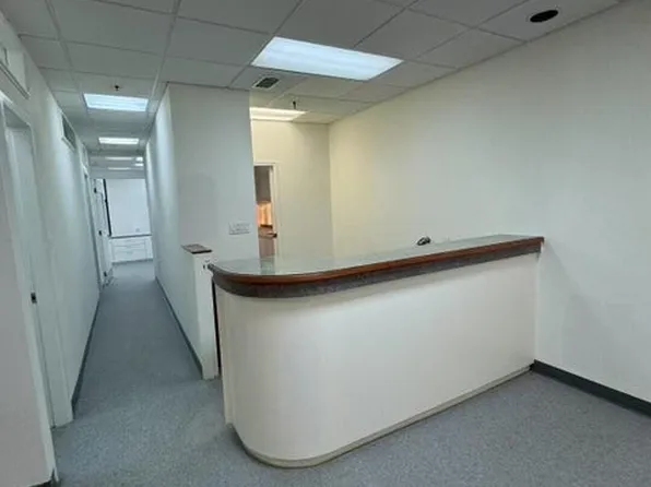 198 Canal Street image 1 of 10