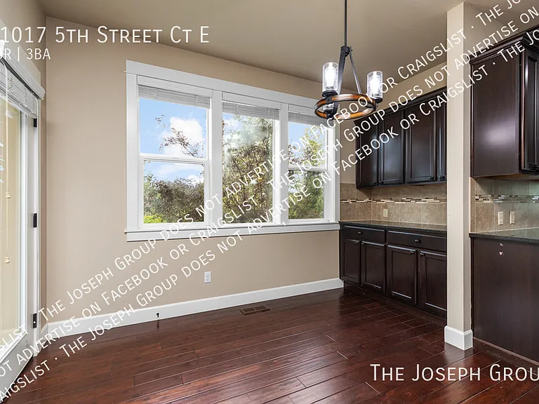 11017 5th Street Ct E — Photo 12