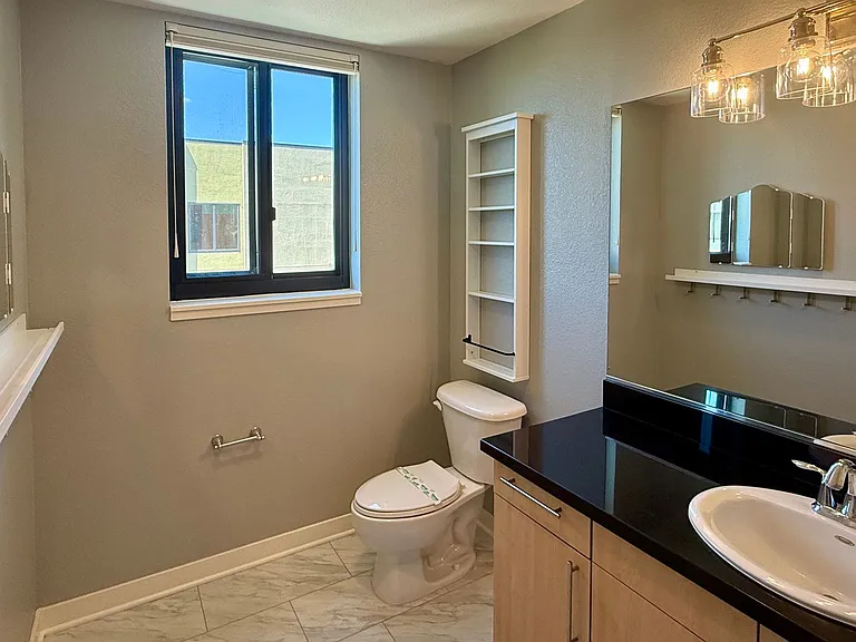 88 Bush St #4215 — Photo 7