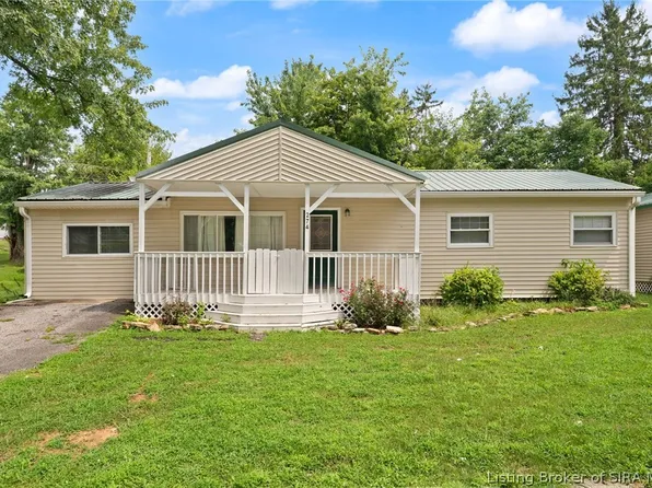 274 W Faculty Dr, Paoli, IN 47454