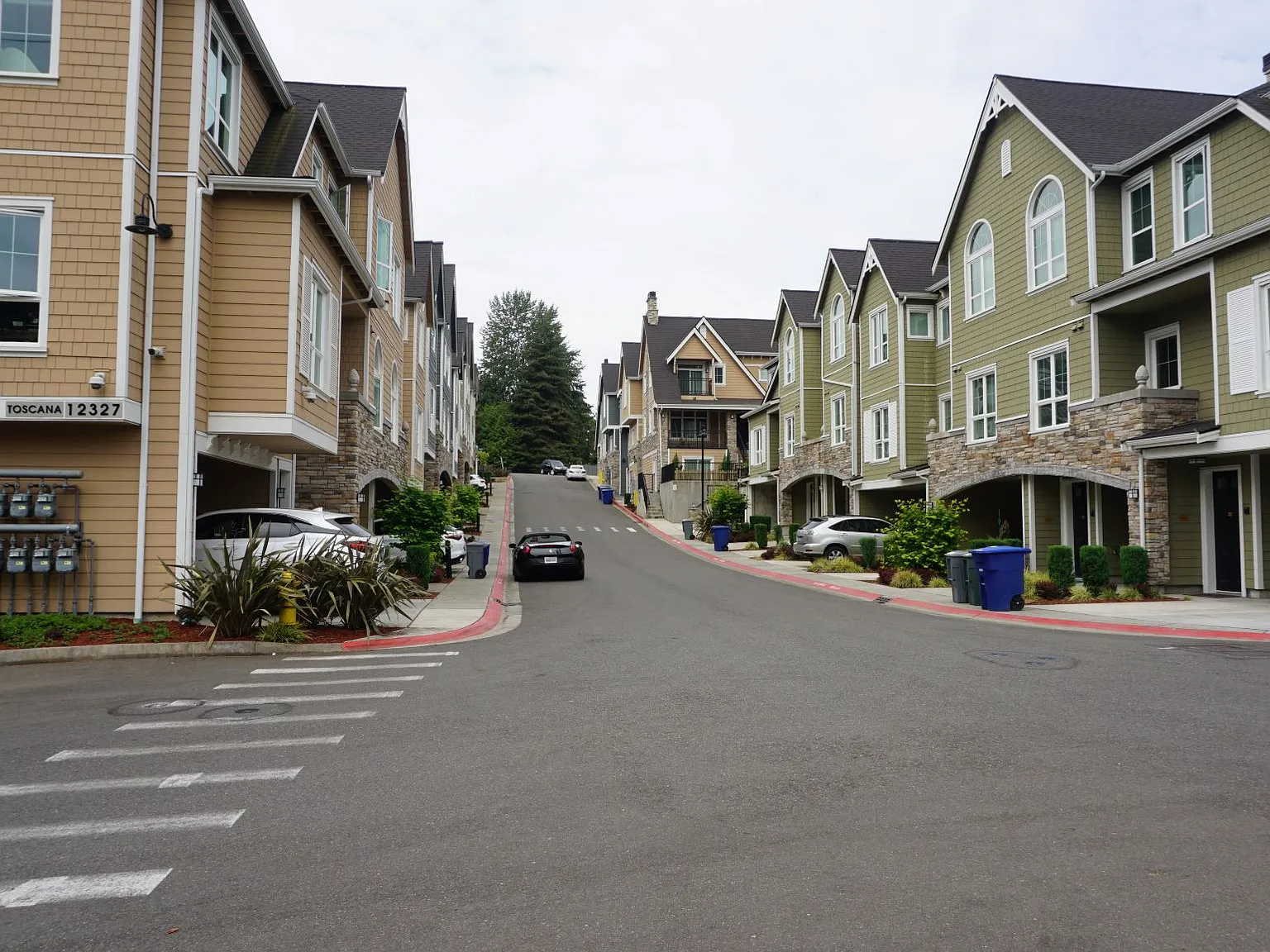 Milano Apartment and Town Homes — Photo 1
