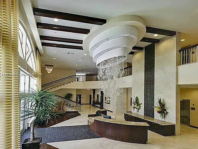 350 N Federal Hwy #702S — Photo 19