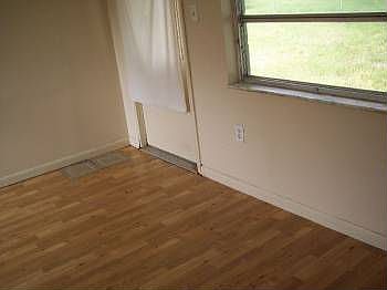 1st image of 703 Bahia Cir