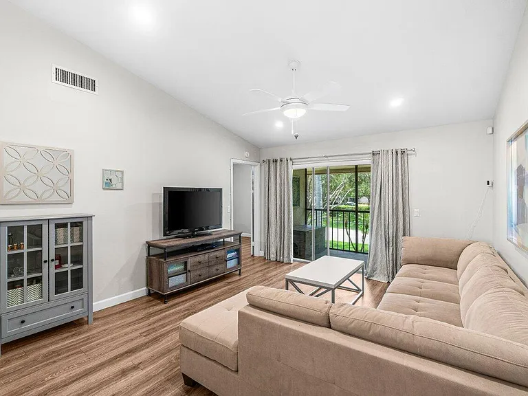 22148 Palms Way #203 — Photo 4