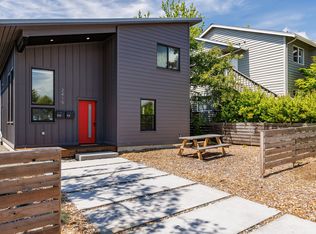 2415 Pacific St UNIT 102, Bellingham, WA 98229