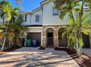 8948 SW 226th Ter, Cutler Bay, FL 33190