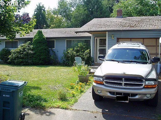 862 NW 10th Ct photo 1