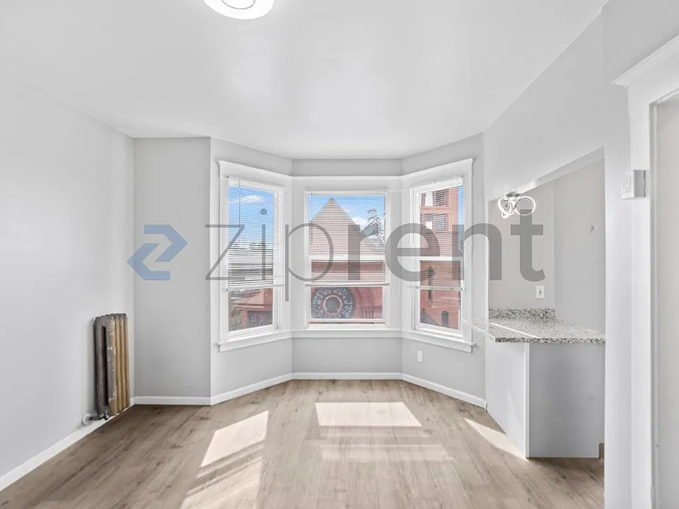 680 14th St #403