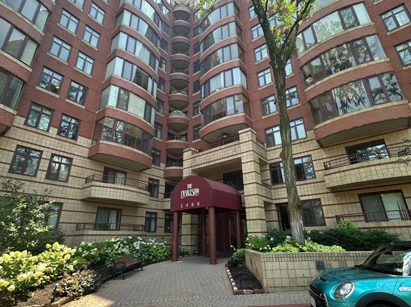2400 Clarendon Blvd APT 204, Arlington, VA 22201