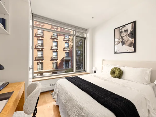 132 East 30th Street image 11 of 15