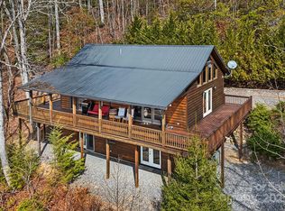 61 Turtle Rock Ln, Tuckasegee, NC 28783