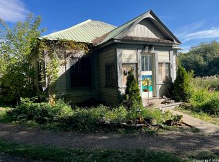 15 Water St, Fort Bidwell, CA 96112