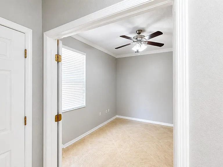 8848 Cameron Crest Dr — Photo 13