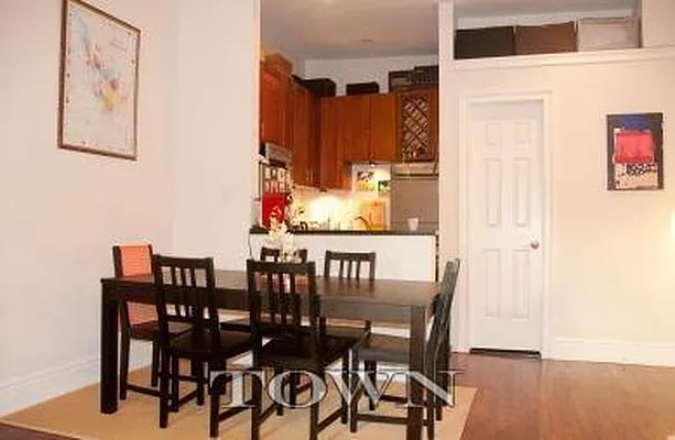 Rented by Town Residential | media 31