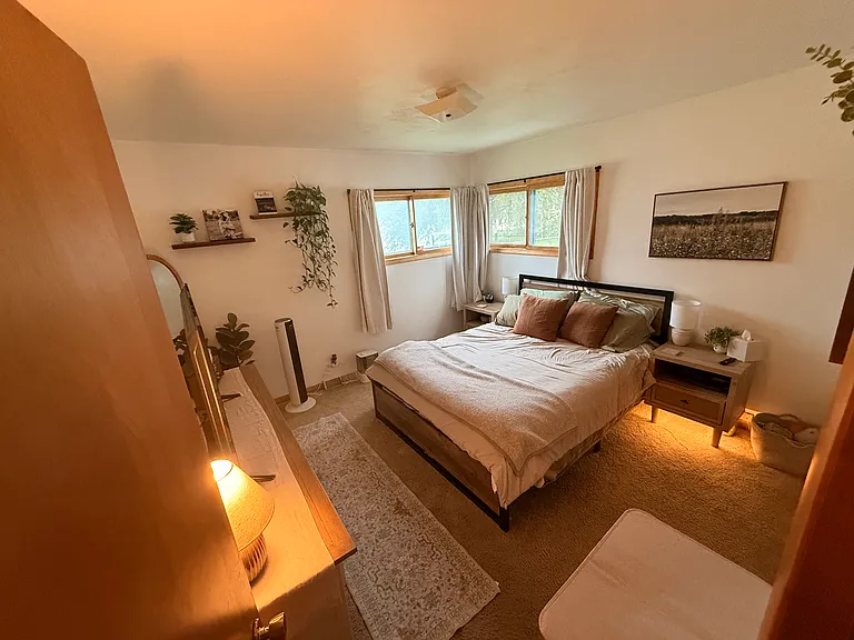 4110 Rownd St — Photo 7