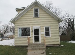 W Morgan Ave, Chesterton, IN 46304