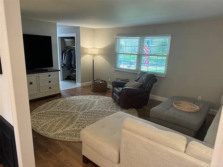 2165 Oak Tree Dr E — Photo 12