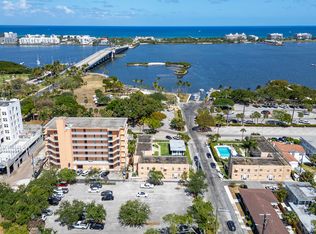 31 S Golfview Rd APT 11, Lake Worth, FL 33460