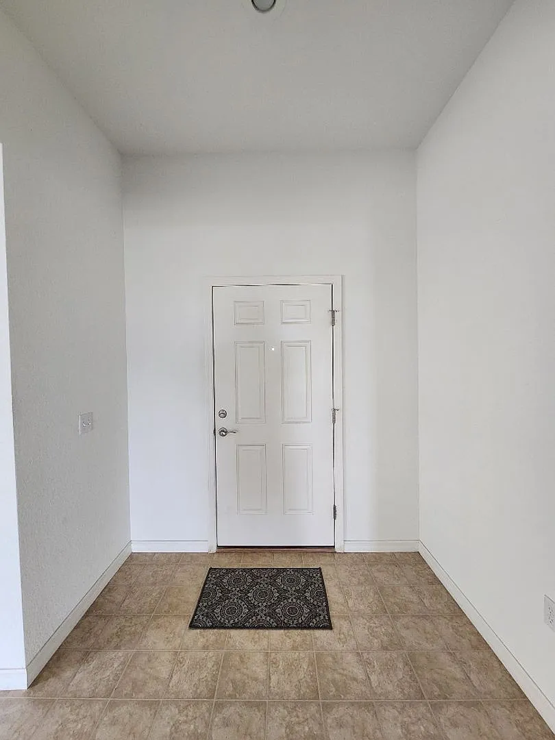 Building Photo - 737 Buccaneer Blvd