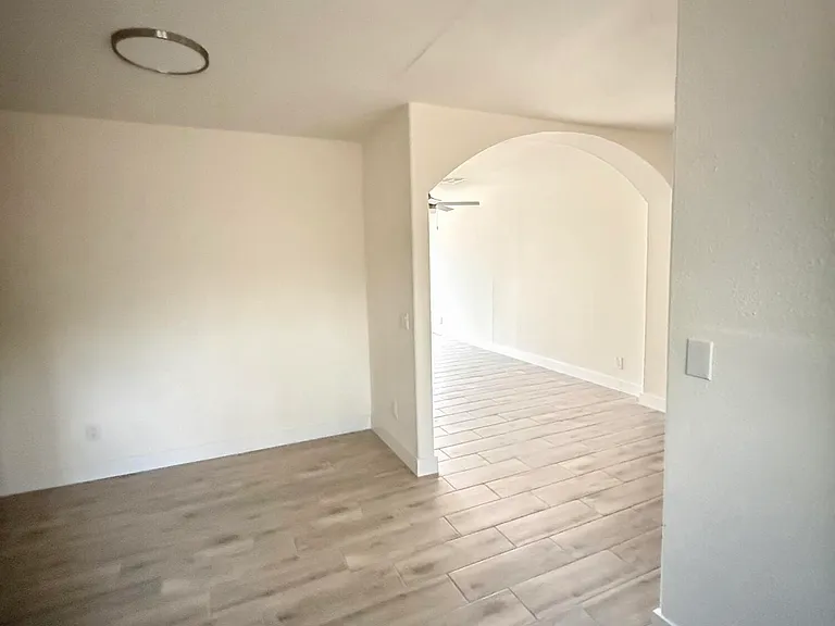 1021 E Fillmore St — Photo 24