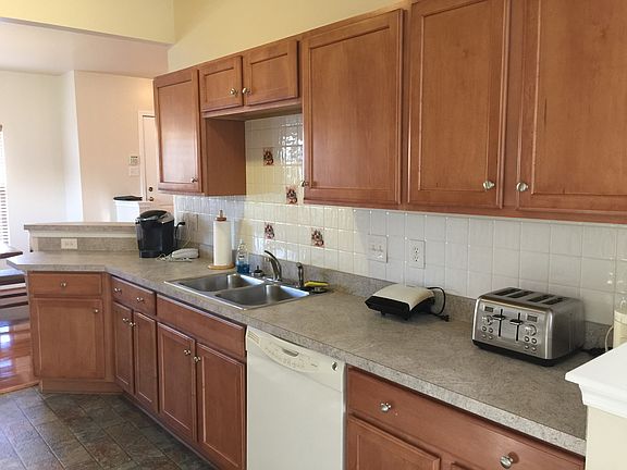 2nd image of 4120 Dominion Townes Cir