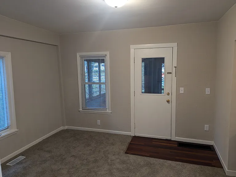 3099 Baker Rd — Photo 4