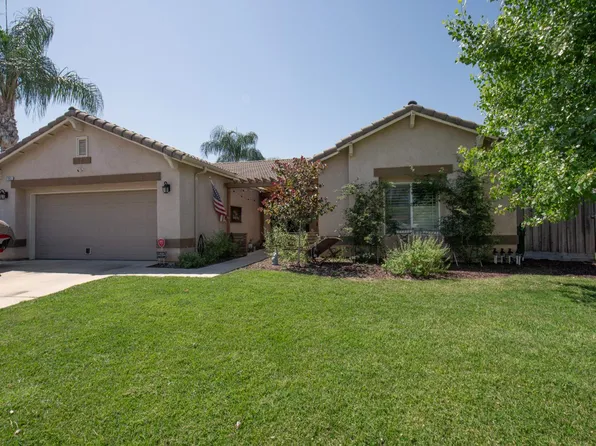 2783 14th St, Sanger, CA 93657