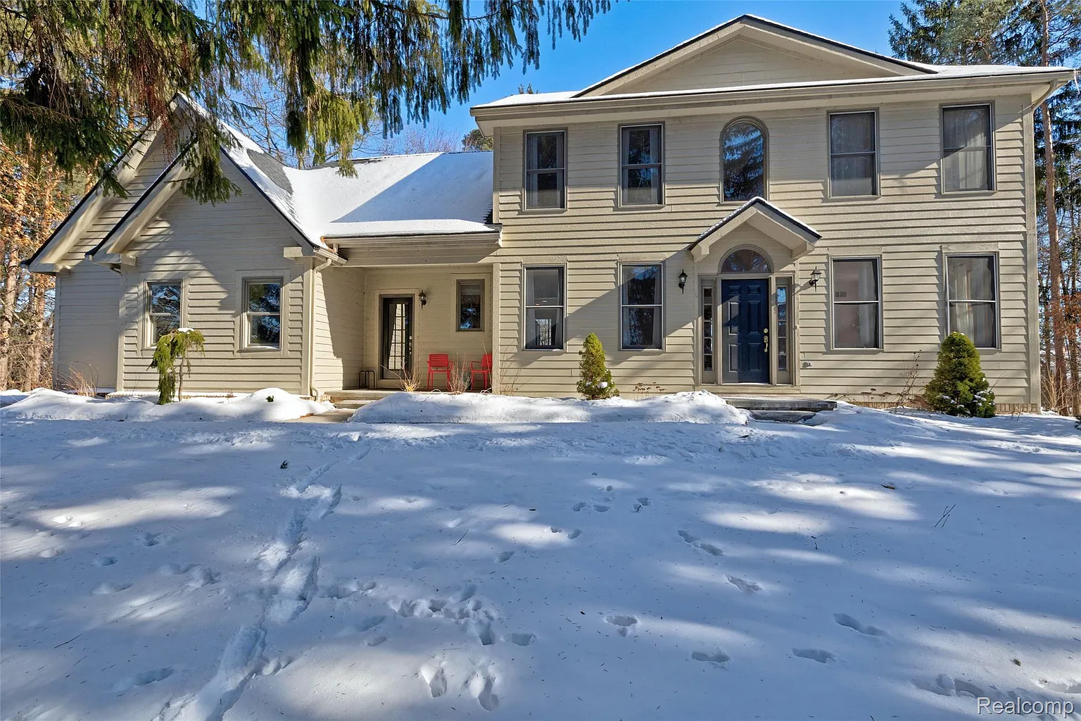 9619 Tree Top Ct photo 1