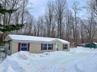 7562 Sommers Rd, Levering, MI 49755