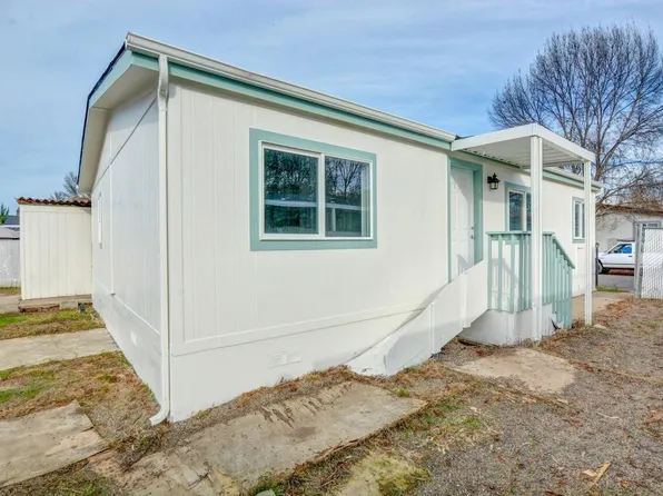 633 E Archwood Dr Unit 53, Eagle Point, OR 97524