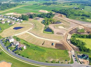 1530 Willow Ct, Victoria, MN 55386