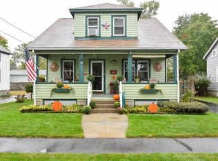 150 Manolla Ave, Warwick, RI 02888