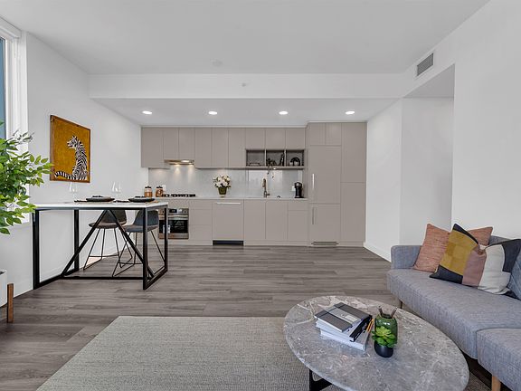 3rd image of 4433 Alaska St #1205