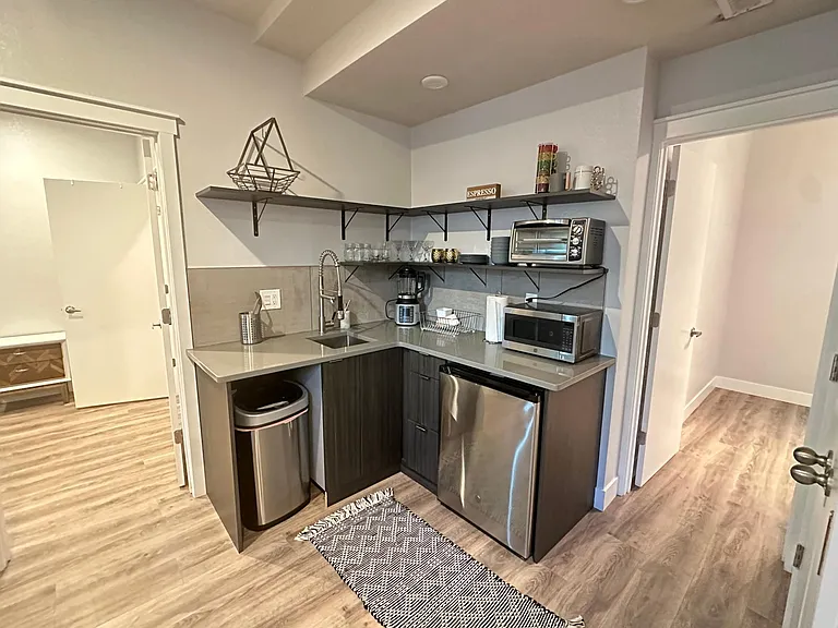 1280 W Center Ave — Photo 6