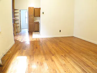 Rented by Glasser Realty LLC