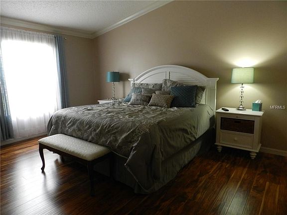 4th image of 2923 Barboza Dr