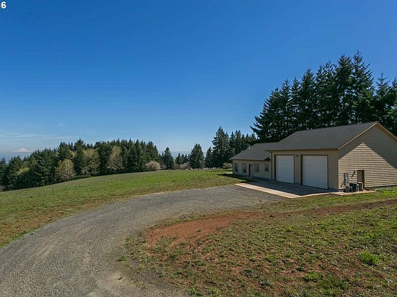 5th image of 23495 SE Franquette Dr