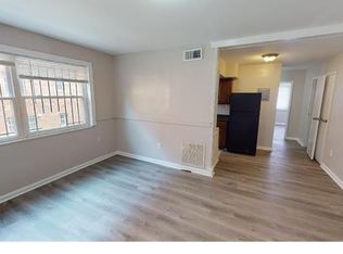 810 Chesapeake St SE #101, Washington, DC 20032