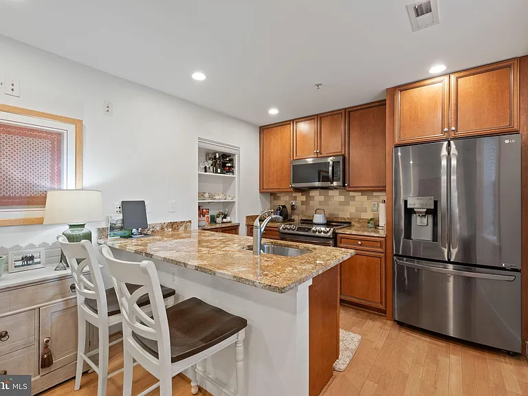 424 E Capitol St NE #3 — Photo 9