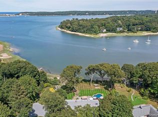 88 Dyke Rd, Setauket, NY 11733